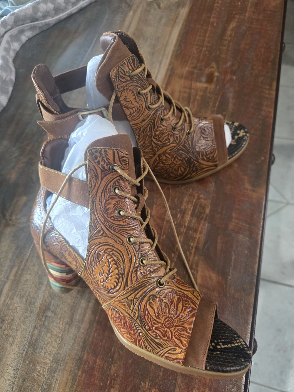 Women’s Brown Floral Embossed Lace-Up Peep-Toe Heels